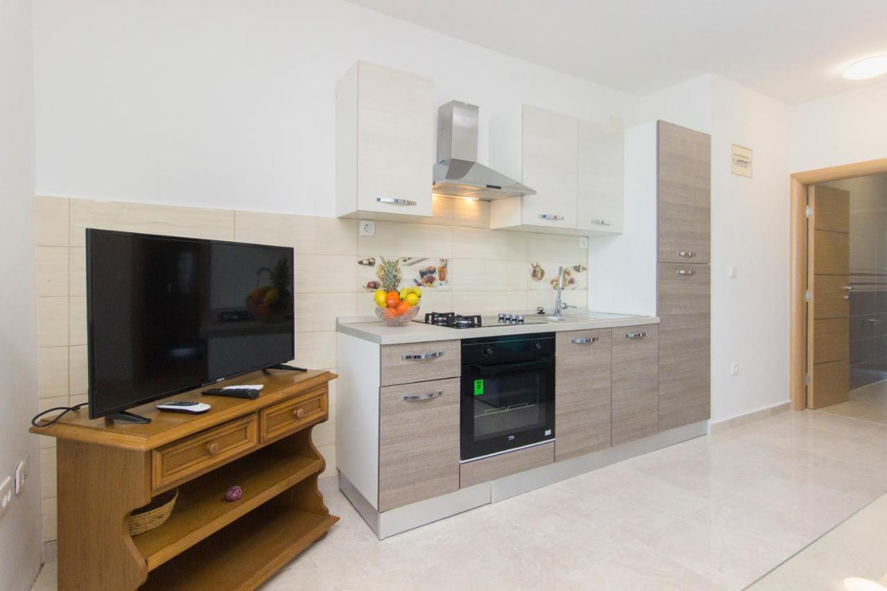 Apartmani Malis Ražanj Екстериор снимка