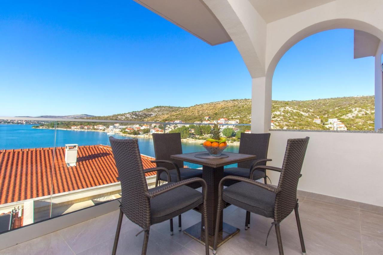 Apartmani Malis Ražanj Екстериор снимка