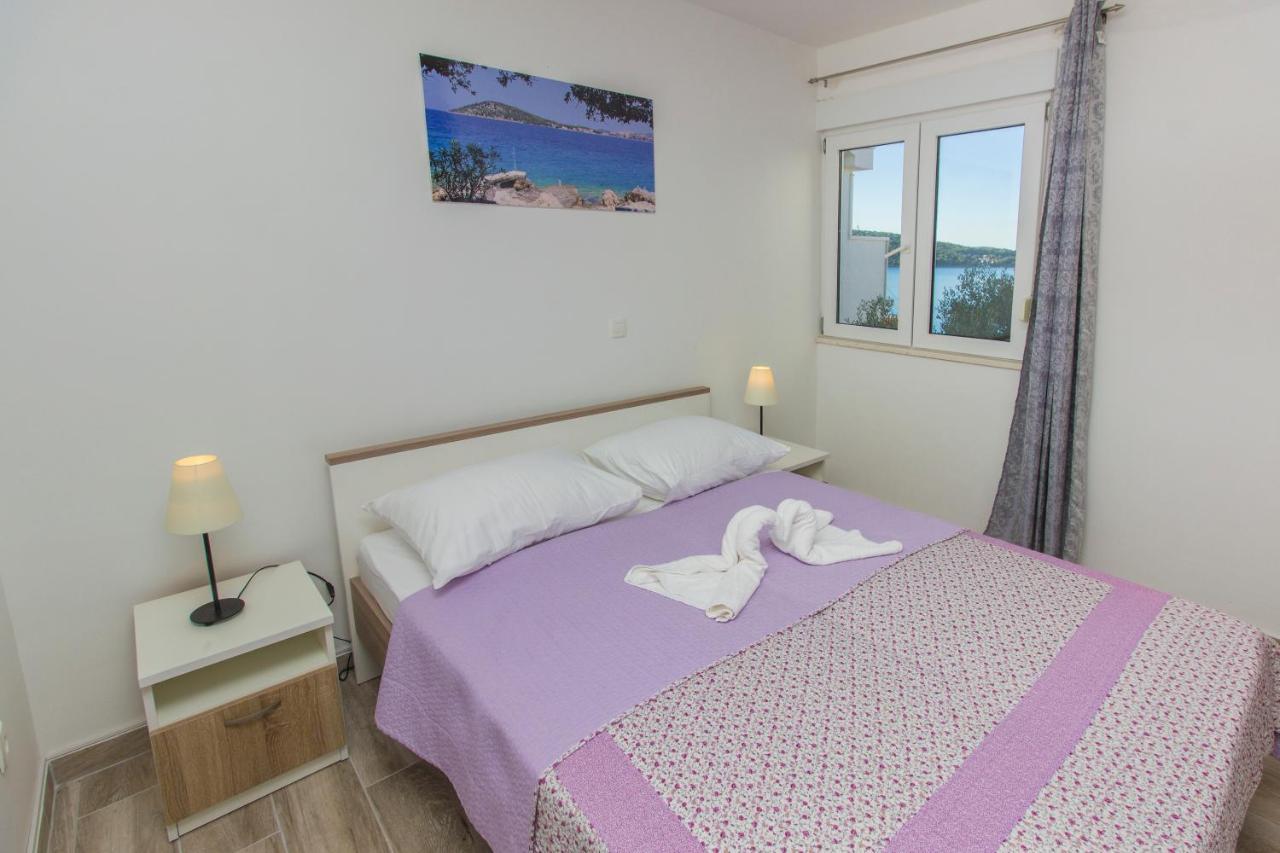 Apartmani Malis Ražanj Екстериор снимка