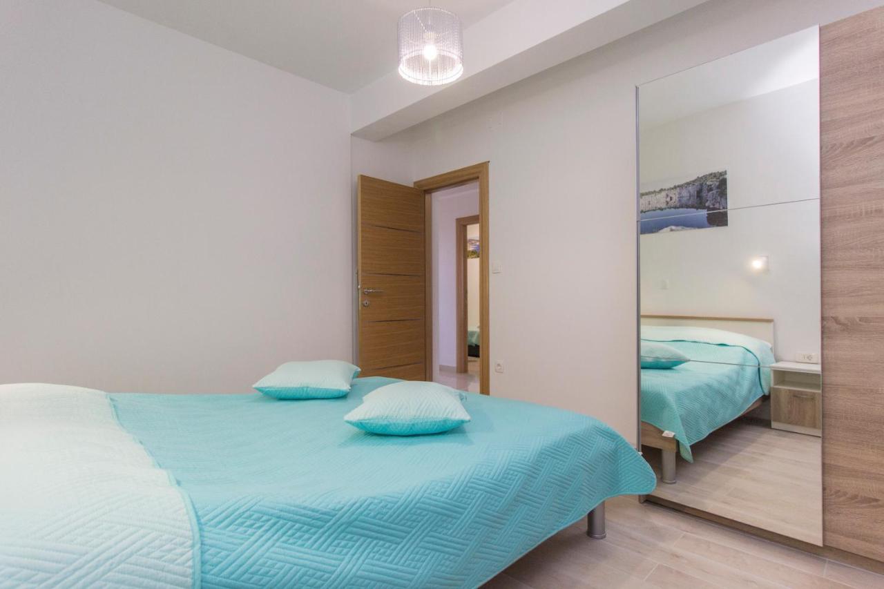 Apartmani Malis Ražanj Екстериор снимка