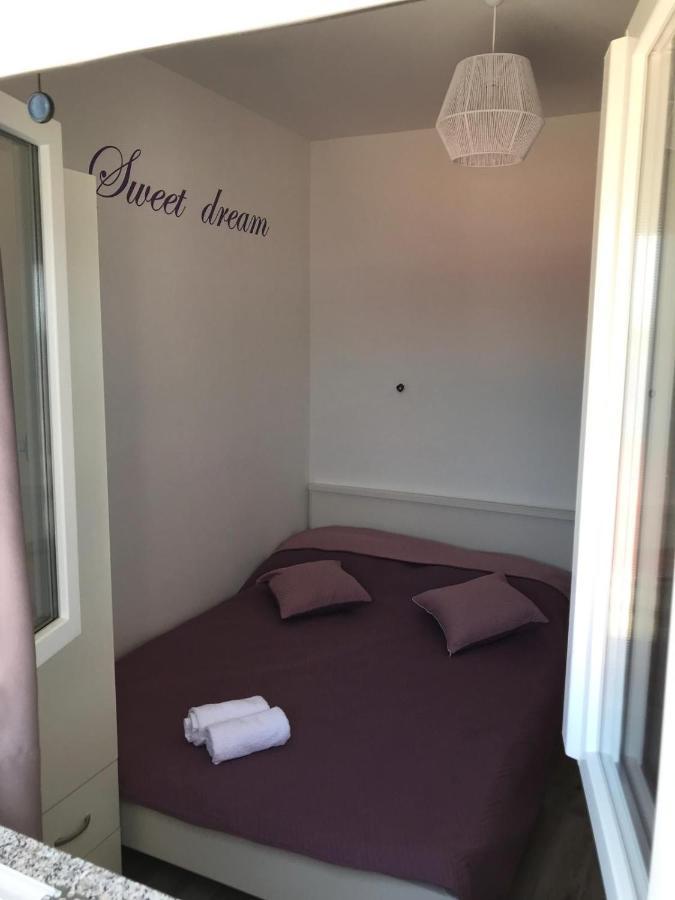 Apartmani Malis Ražanj Екстериор снимка